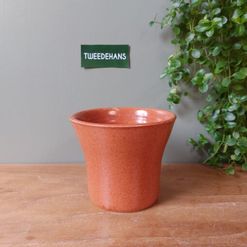 Terracotta bloempotje / Plantenpotje